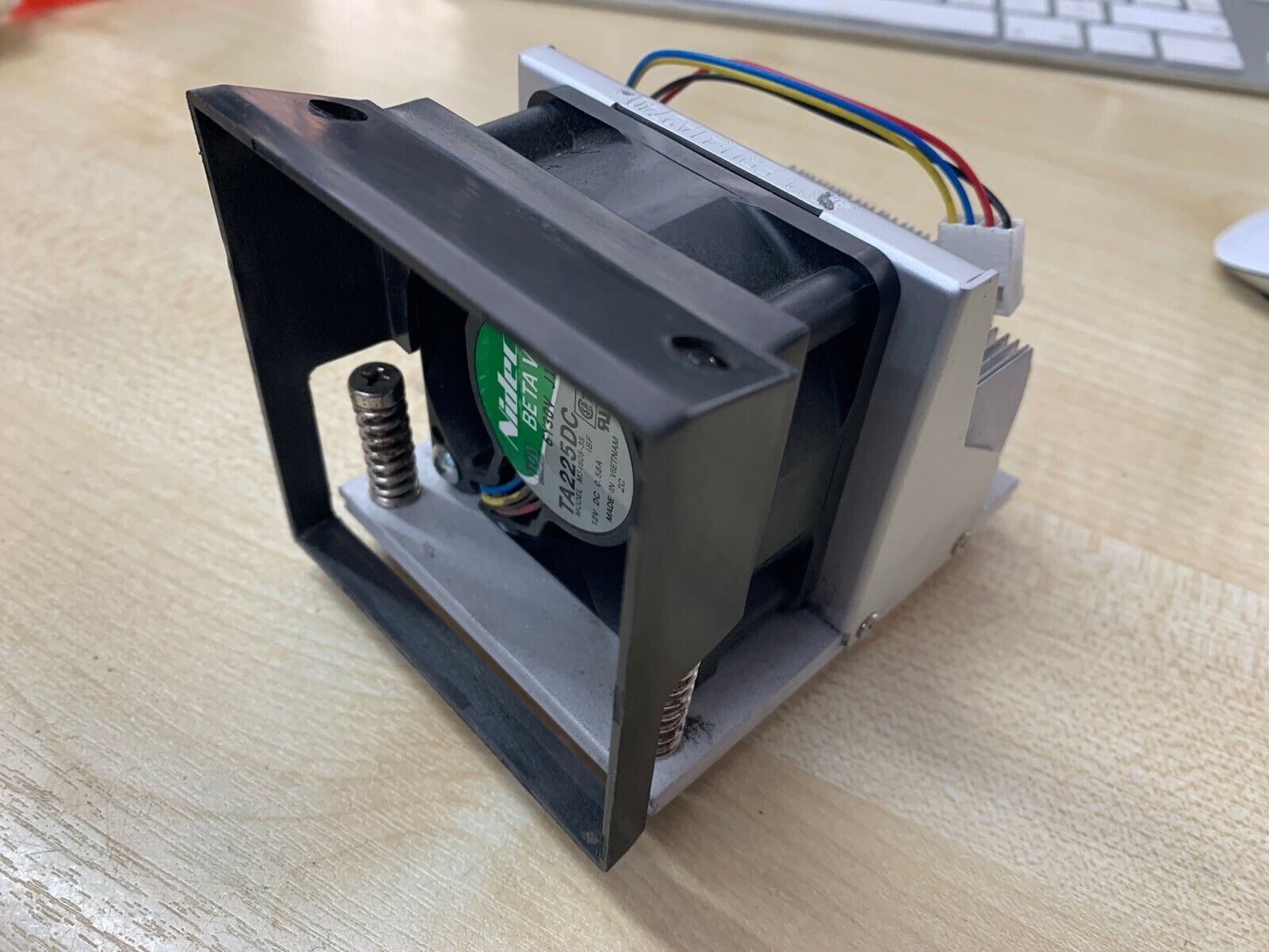 IBM SurePOS 300 4810-33H CPU Heatsink