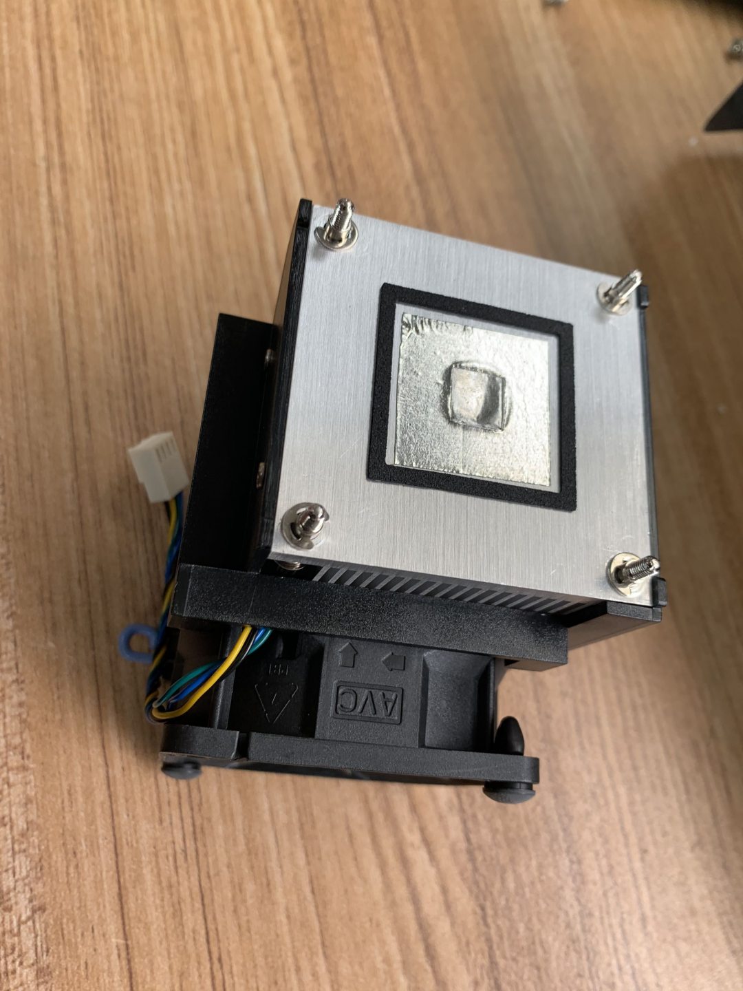 TOSHIBA IBM 4900-E45 4900-745 POS Computer CPU Fans